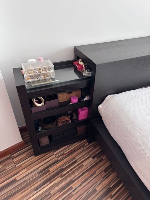 Cama de Casal em ÓTIMO ESTADO