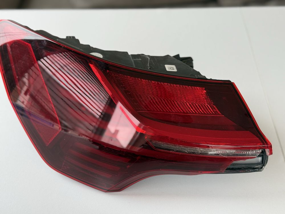 Задня оптика Audi e-tron  2019-2022р.в
