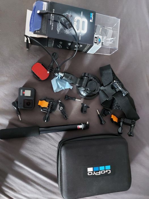 Gopro hero 8 black z akcesoriami