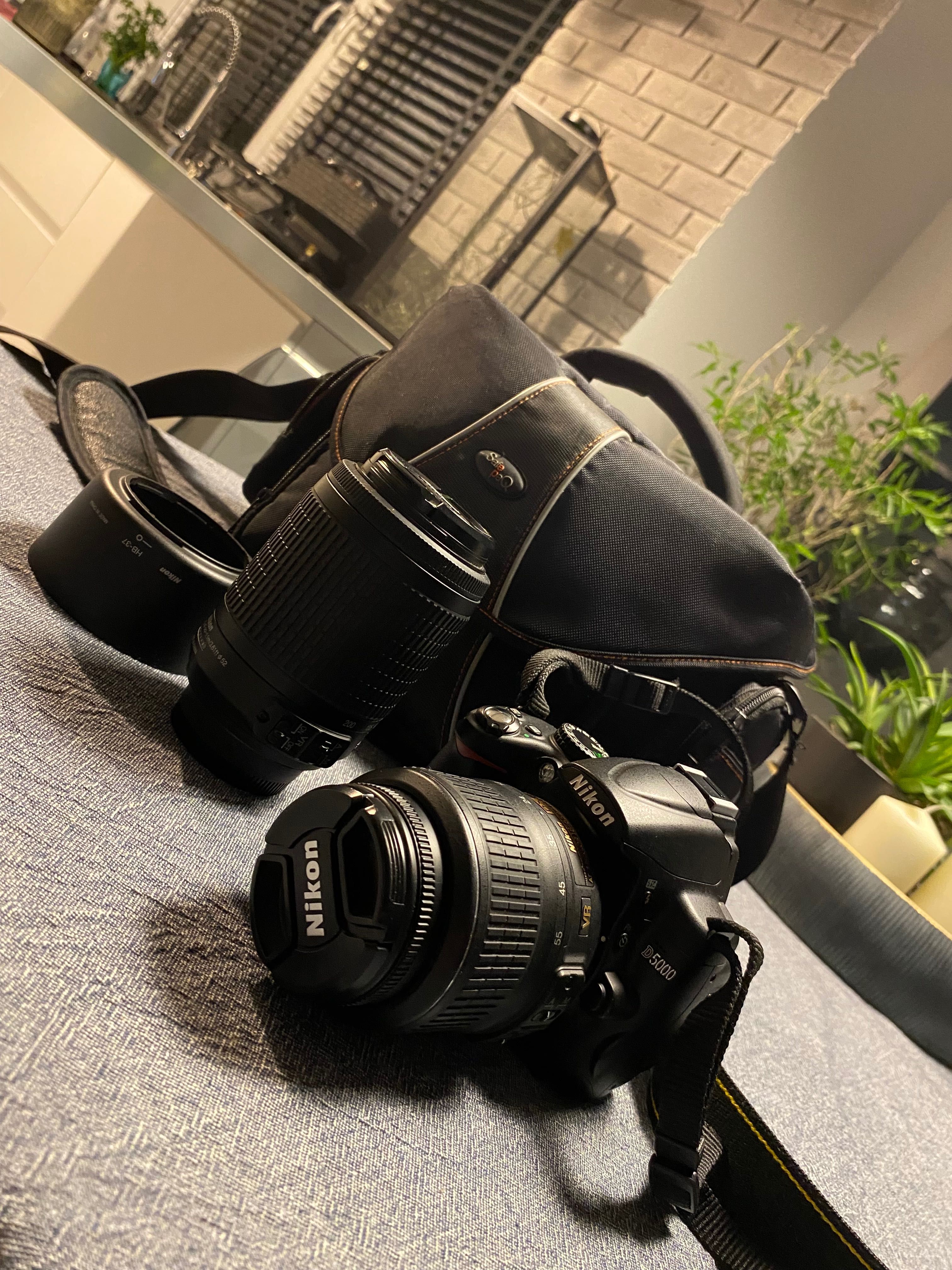 Lustrzanka Nikon D5000 dwa obiektywy