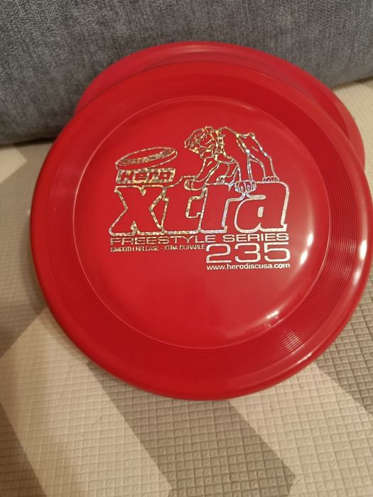 Frisbee hero xtra 235 freestyle