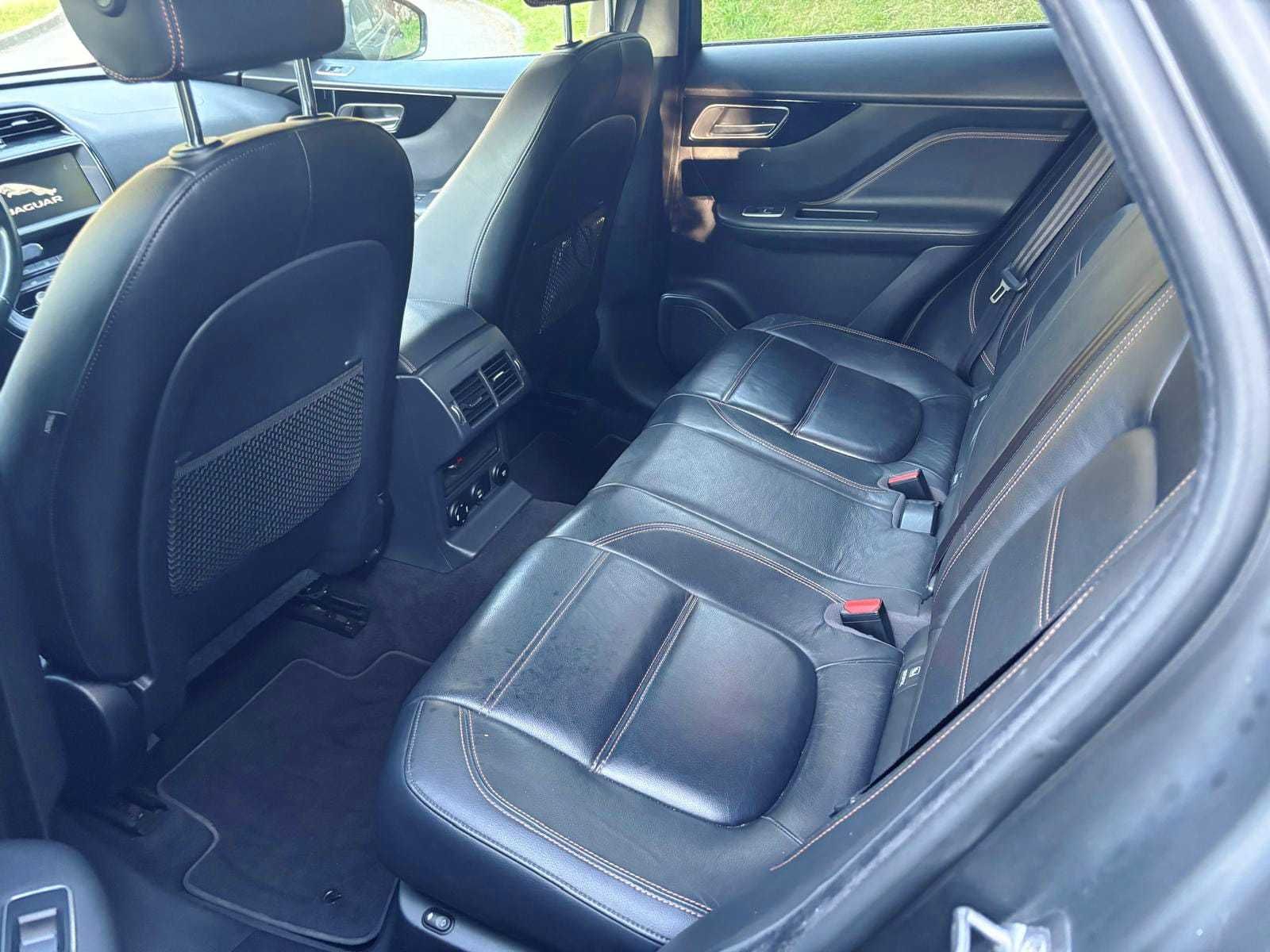 Jaguar F-Pace 2.0 D 180cv AUTOMÁTICO-19