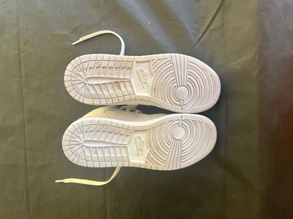 Air Jordan 1 todas brancas