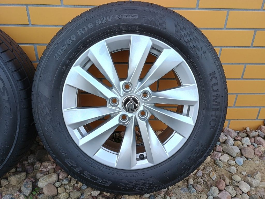 Nowe koła letnie 16 5x112 oryginalne SKODA Octavia IV alufelgi z opona