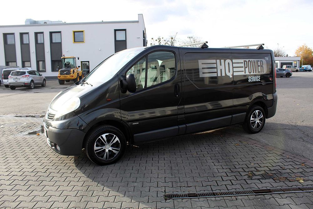 Opel Vivaro Long 2.5 CDTI.Bezwypadkowy.Mały przebieg