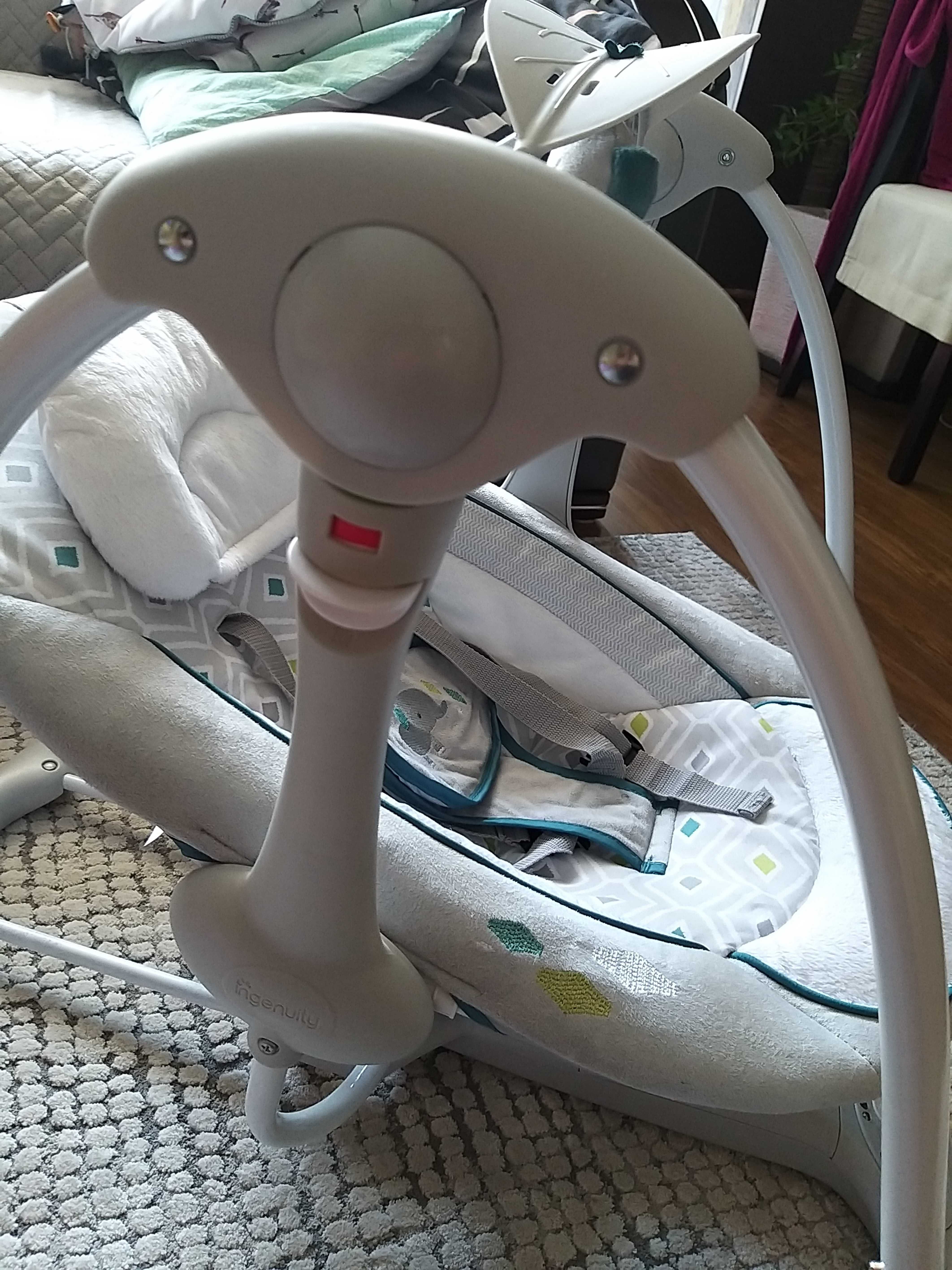 INGENUITY Huśtawka hybrydowa z wibracją i dźwiękiem