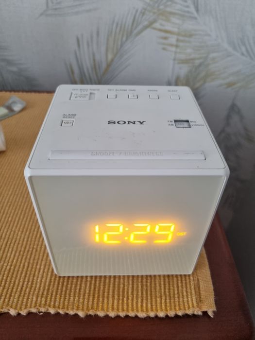 Rádio despertador Sony