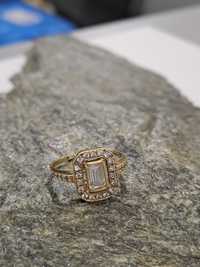 Złoty pierścionek używany 585 roz .13