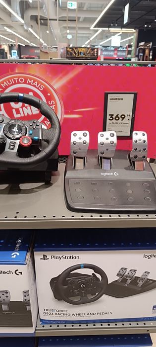 Vendo volante Logitech +Shift