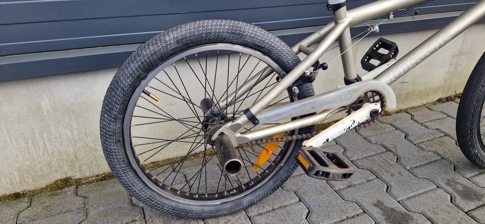 Rower BMX Moongose.