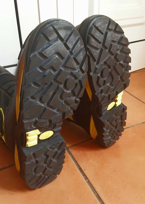 Botas Urbanas Bombeiros Fal N°42 - 100€