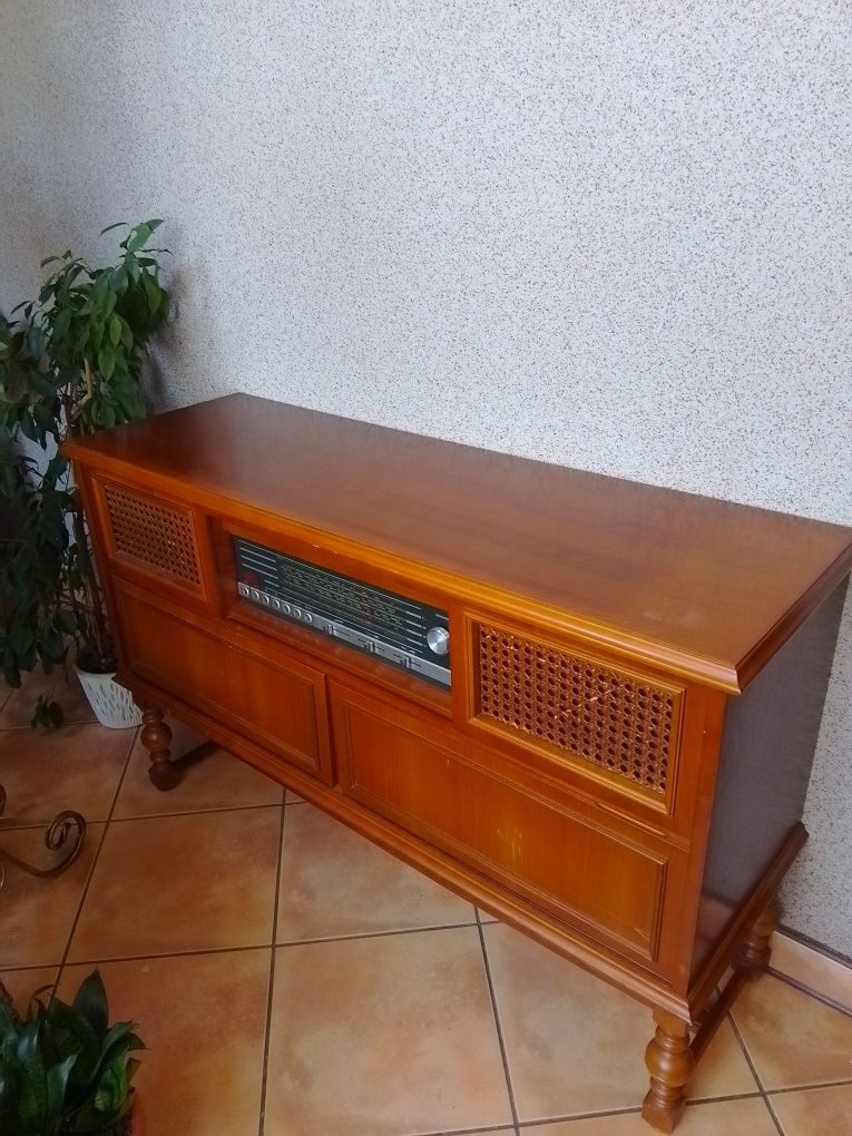 Radiola Grundig + Dual