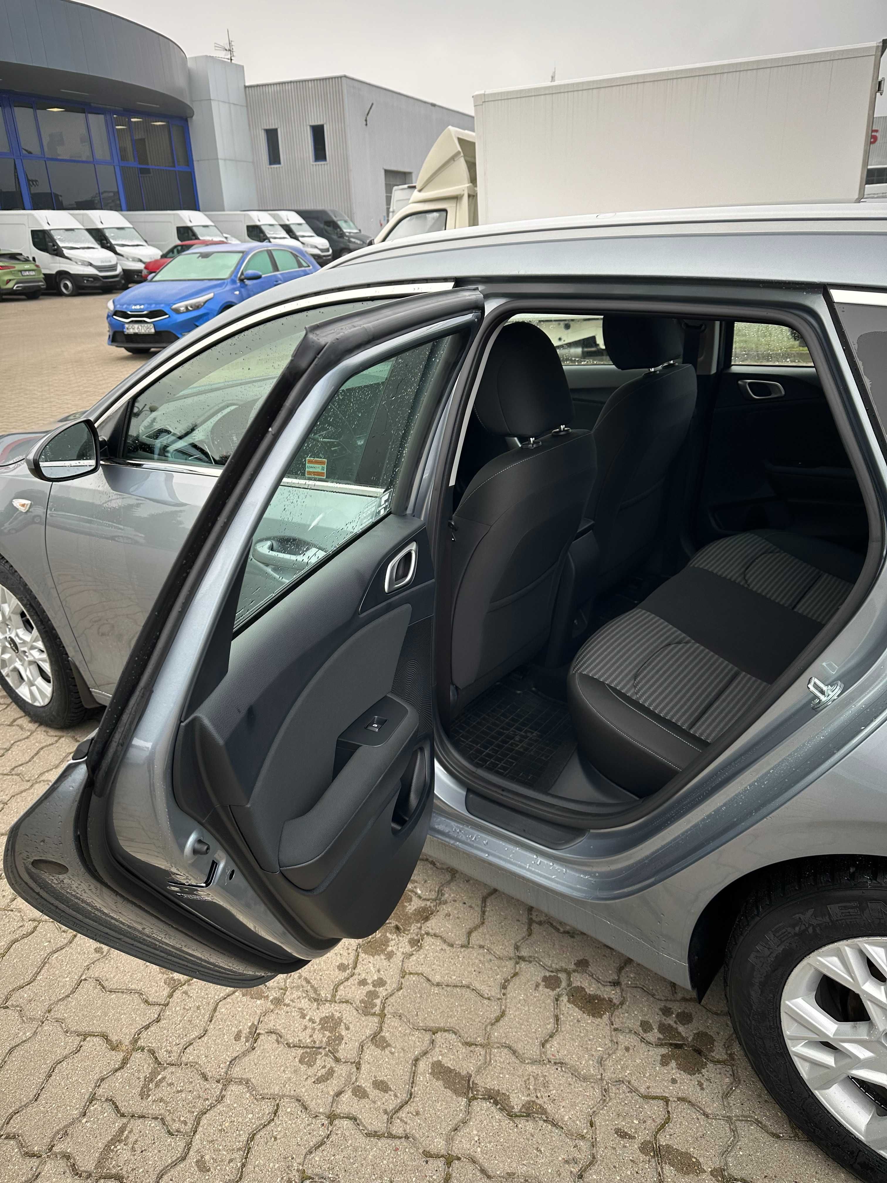 Wynajem KIA CEED 1.5 Kombi/manual rocznik 2023