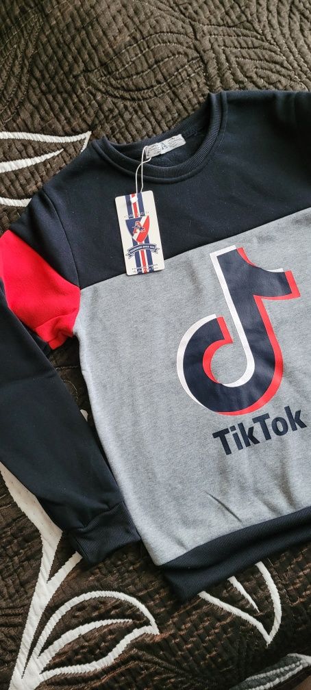 Bluza ocieplana Tik Tok