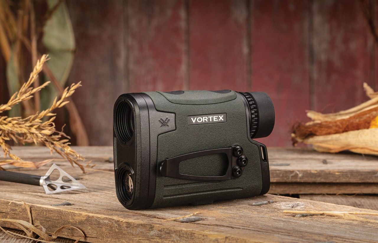 Лазерный дальномер
Vortex Viper HD 3000 дальність 2743м.