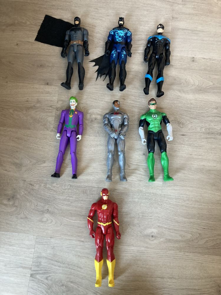 Briquedos de coleção DC 8€ CADA novo