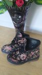 Buty typu glany  w kwiatki