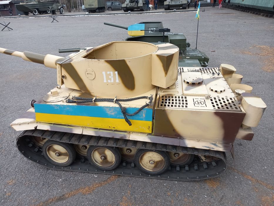 Срочно!!Торг!! Аттракцион танки продажа/аренда.