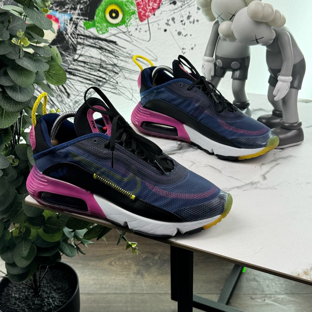 Кросівки Nike Air Max 2090 41 розмір 1329