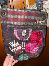 Bolsa pequena desigual