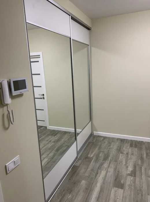 Продам 3 к. квартиру 96 м2 ЖК Плехановская метро Спортивная новострой