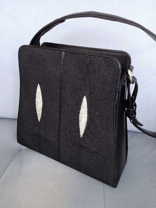 Sprzedam nieużywaną oryginalną damską torebkę Stingray