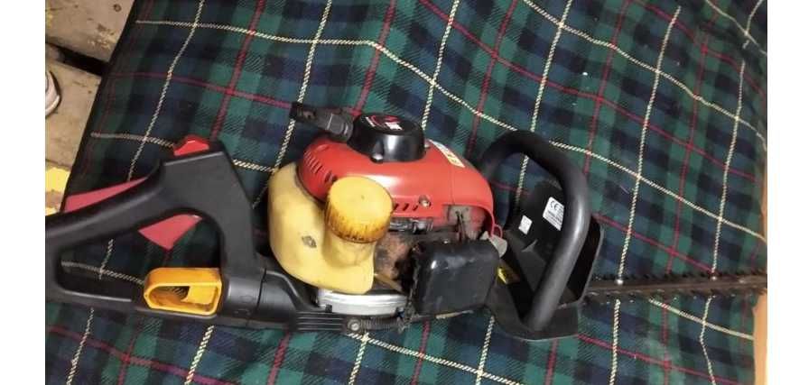 Nożyce do żywopłotu Maruyama HT237D o mocy 1,1 KM