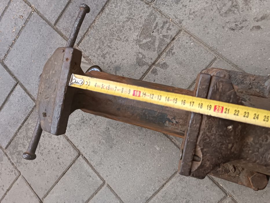 Imadło solidne 130 mm