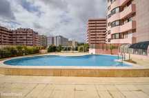 Apartamento T3 em Condomínio de Prestígio com Piscina