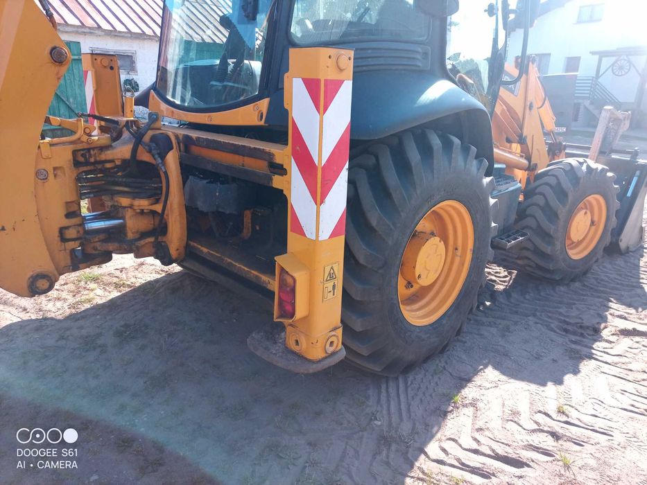 JCB 3 cx Contractor umową kupna-sprzedaży