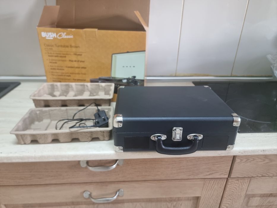 Gira-discos Bush Classic