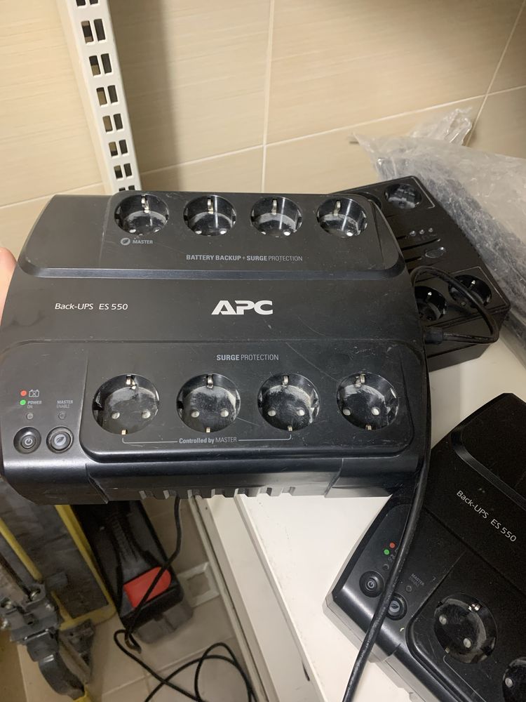 Безперебійне живлення APC Back-UPS ES 550VA на запчастини