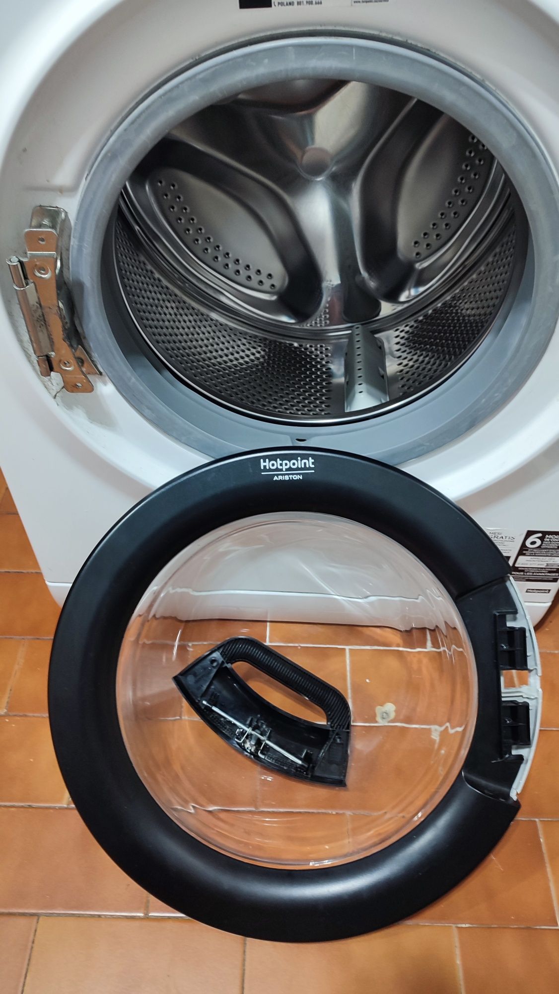 Máquina lavar roupa Hotpoint Ariston 7kg  FMG723