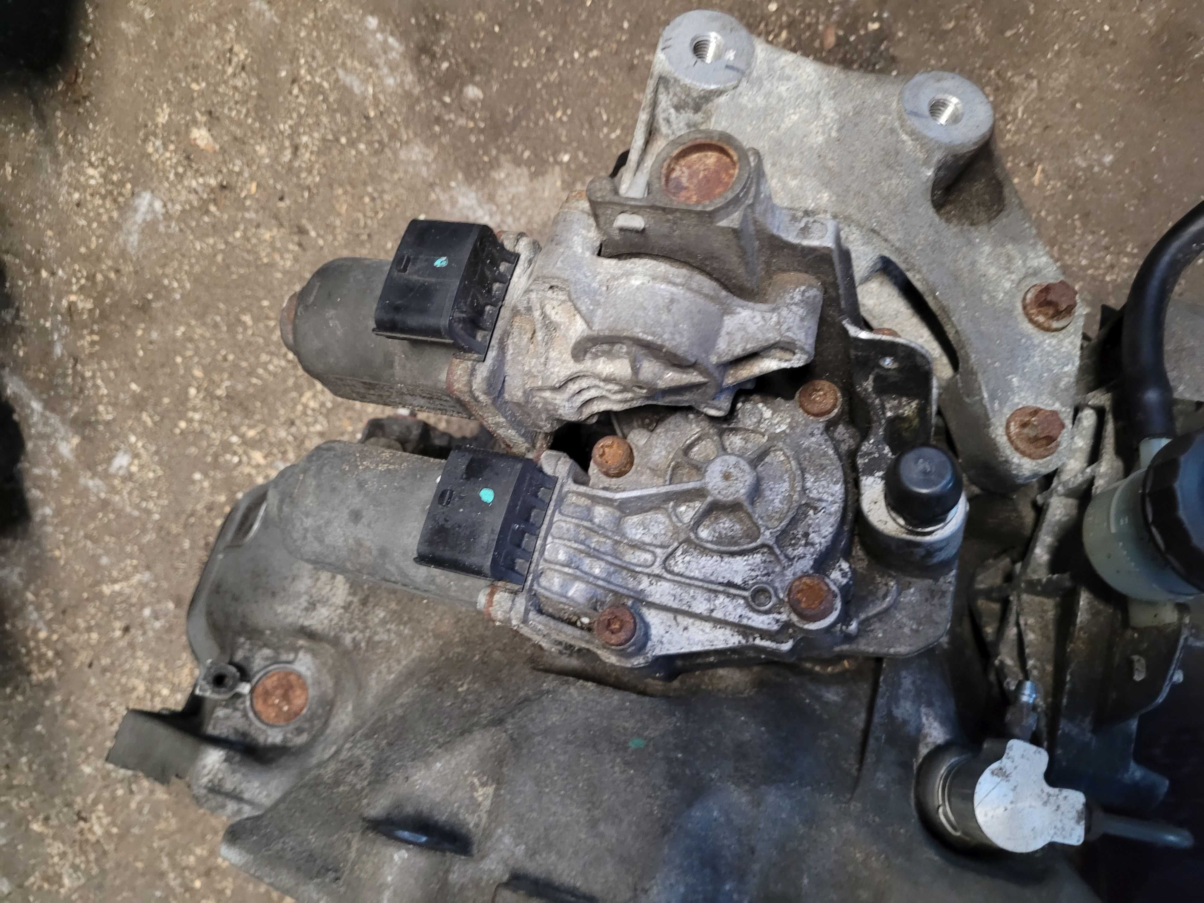 Wybierak Skrzyni biegów easytronic OPEL CORSA D 1.2 1.4 16V F13MW418
