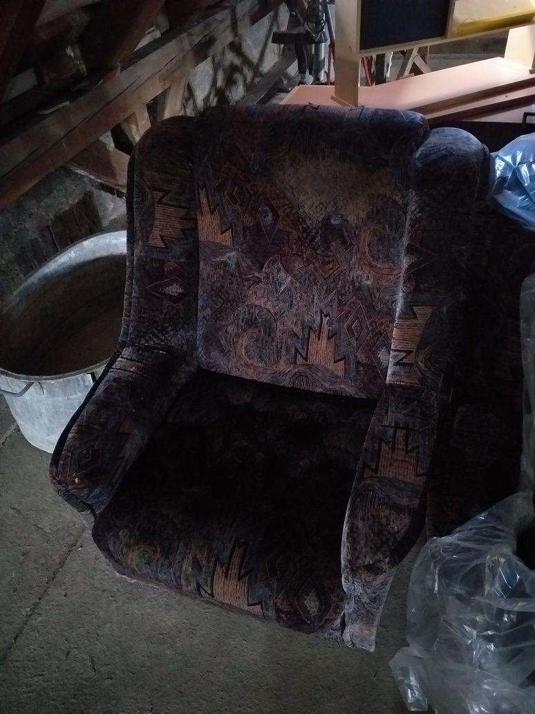 Fotel używany - cena za 1 (dostępne 2)