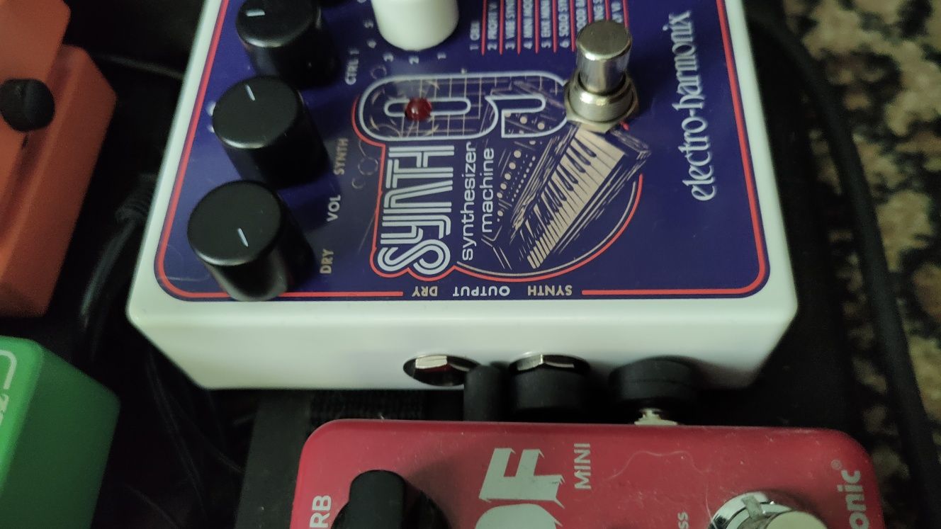 Electro-harmonix synth 9. Гітарна педаль синтезатор. Wampler Fulltone