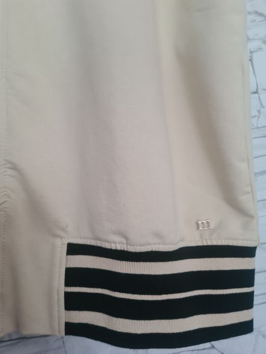 Sukienka narzutka Monnari