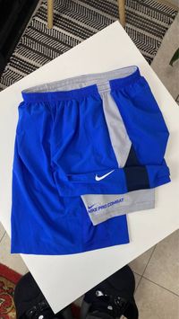 Чоловічі шорти для бігу  Nike