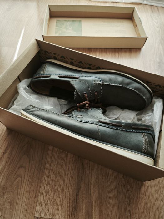 Sprzedam eleganckie mokasyny skórzane Clarks