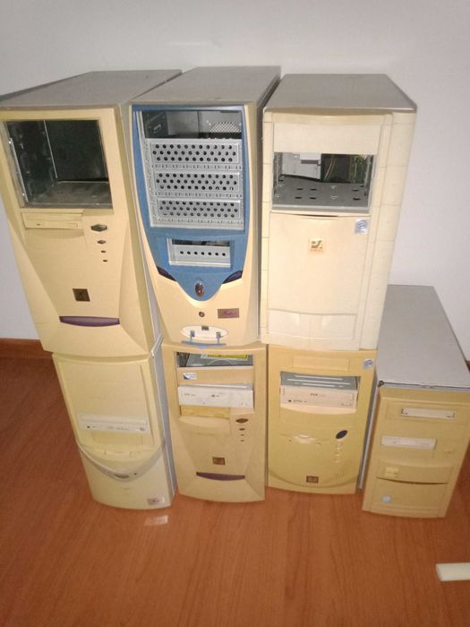 Torre de PC antigas