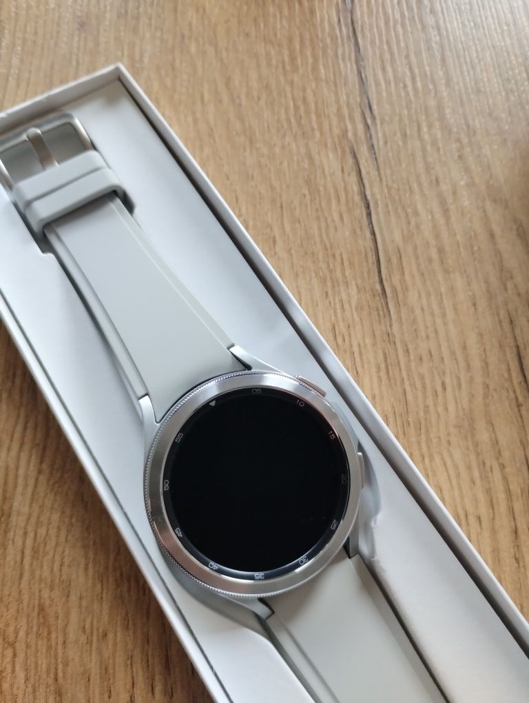 Smartwatch Samsung Galaxy Watch4 Classic SM-R890 46mm.
