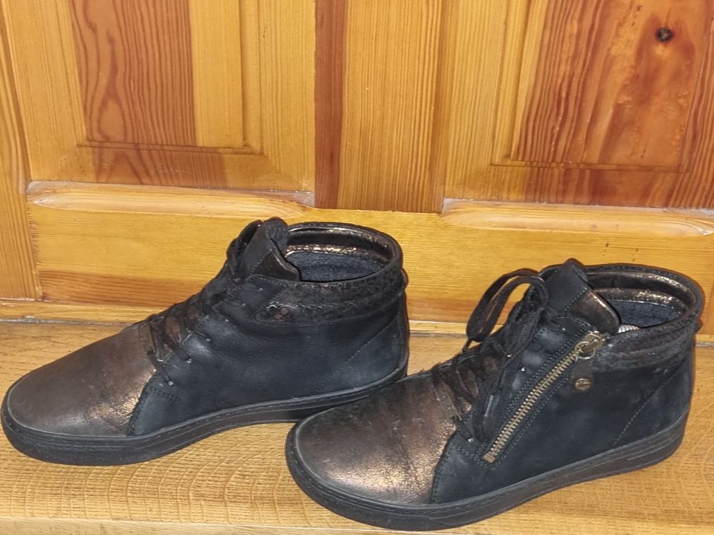 Hartjes Ethno(Австрия) ботинки  на молнии нубук демисезонные 38-39