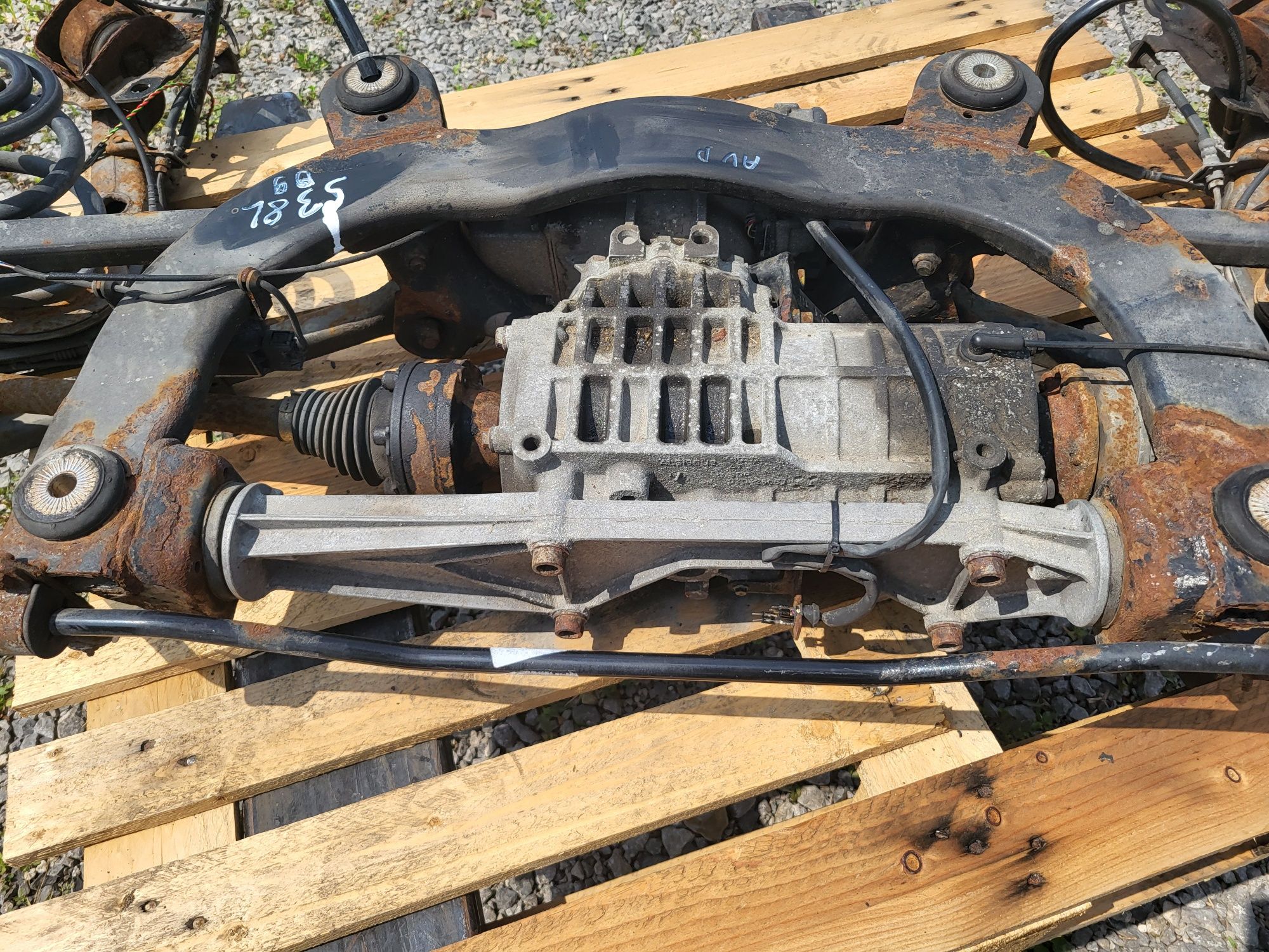 Dyferencjał Haldex Półosie Sanki Audi S3 8L