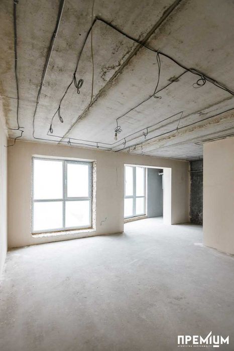 Продаж Трикімнатна квартира На Щасливому БЕЗ КОМІСІЇ для покупця