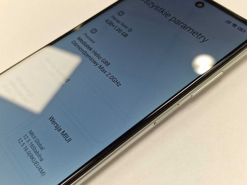 Xiaomi Redmi 10 4G 4GB/ 64GB/ Biały/ Grade B+ + ładowarka
