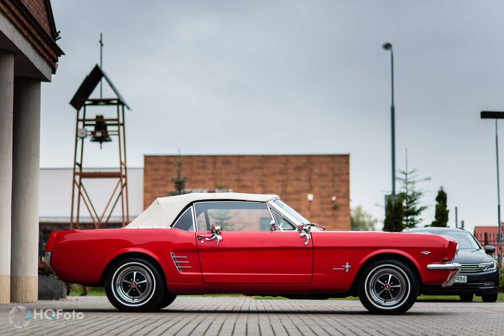 Mustangiem do ślubu !