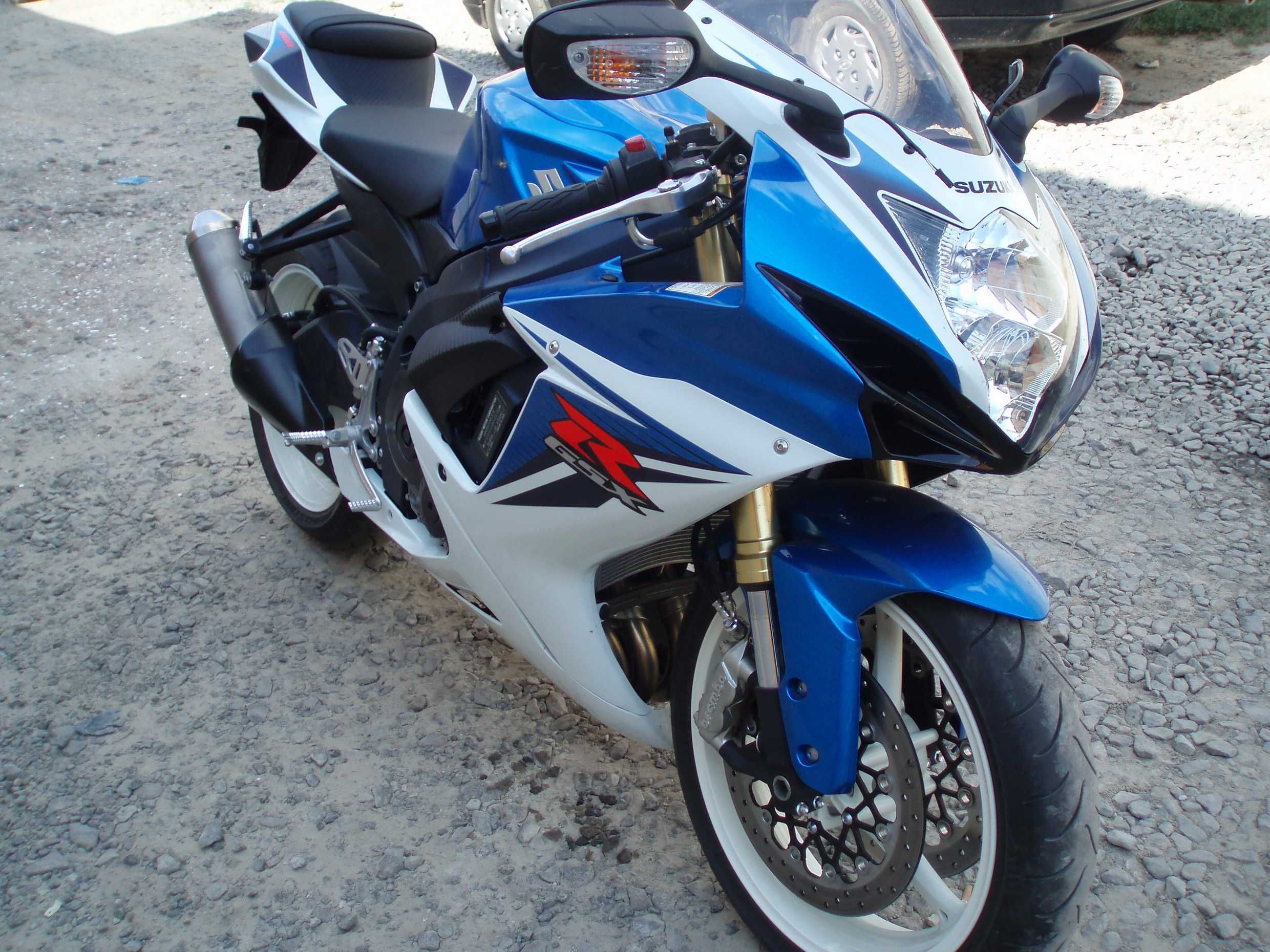 сузуки GSX-R600 спорт