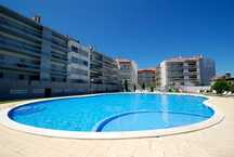 Apartamento T0 para férias com Piscina em São Martinho do Porto
