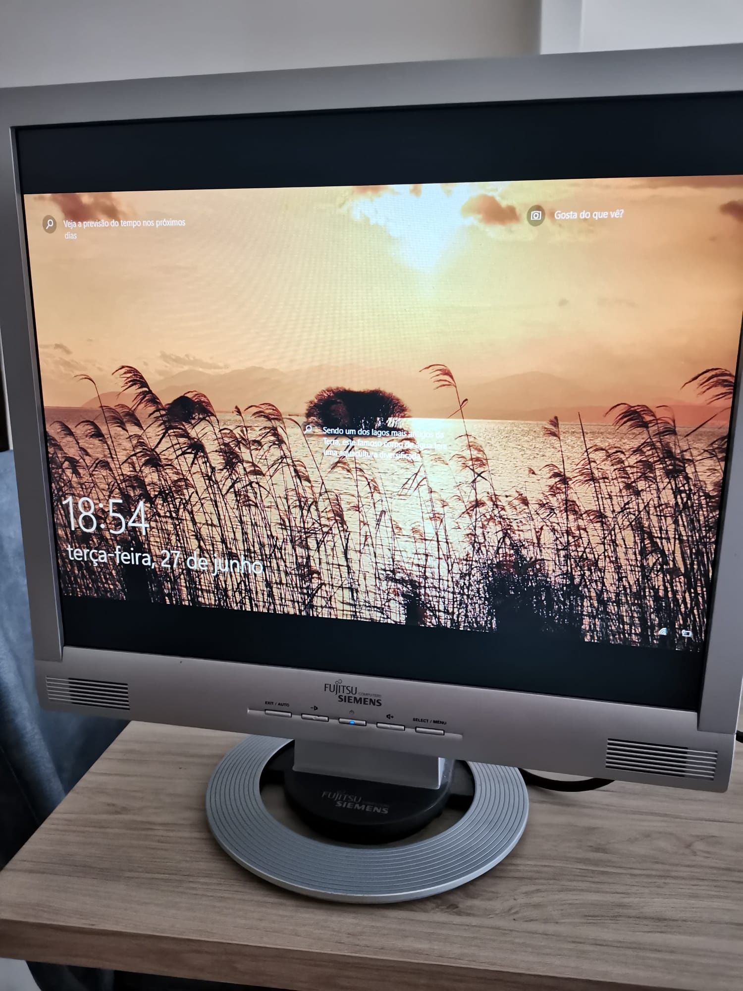 Monitor PC Fujitsu