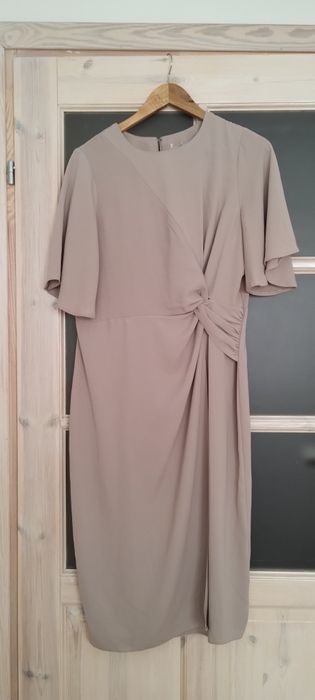 Sukienka krótka koktajlowa beżowa ASOS L-XL, 40-42 wizytowa
